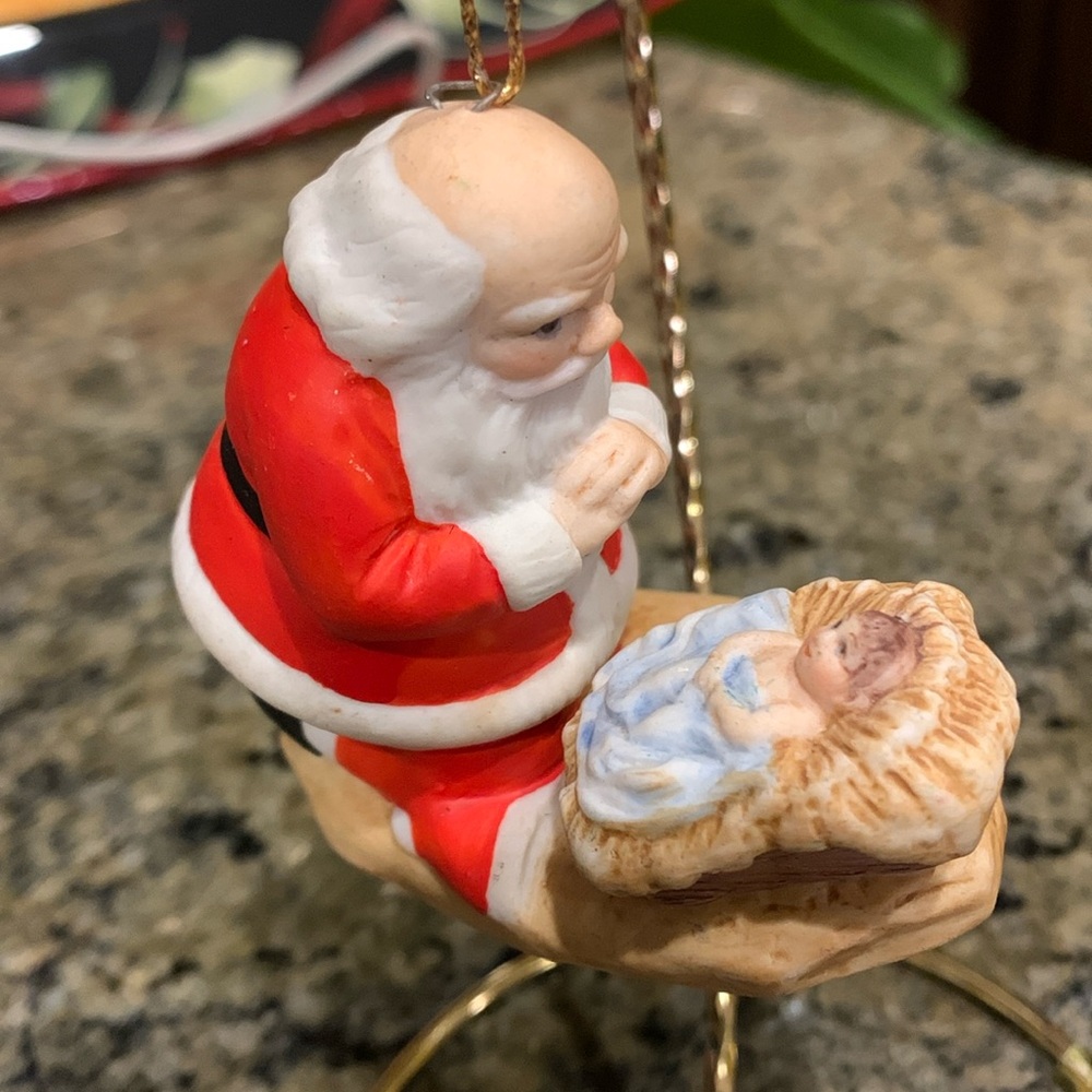 1985 Roman, Inc. The Kneeling Santa ❤️